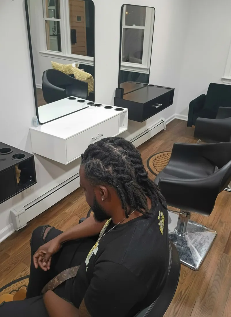 Locs & Dreadlocks